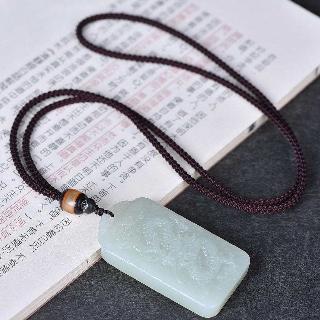 An Exquisite White Jade Dragon Pattern Pendant - 4