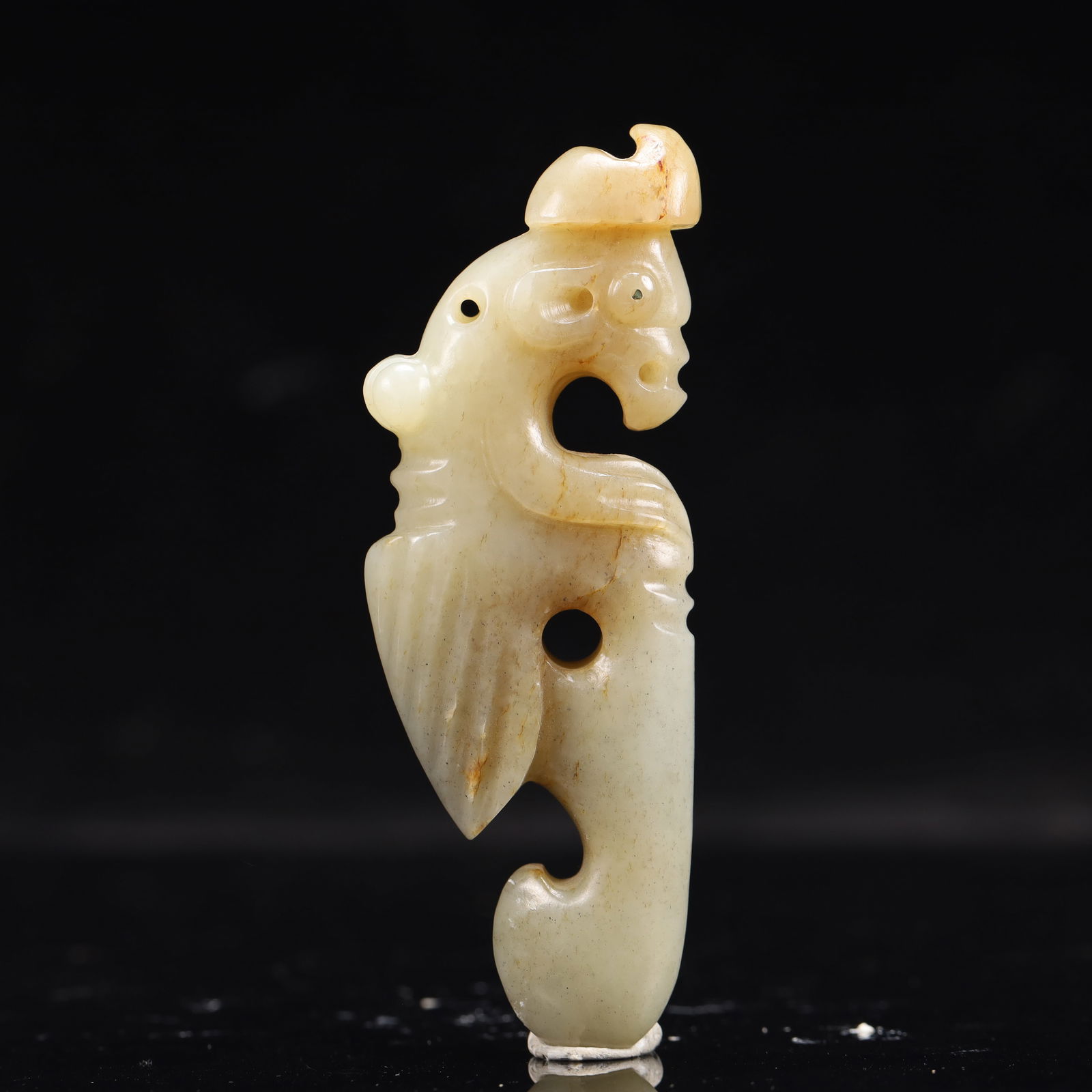 An Archaic Hongshan Culture White Jade Pendant: An Archaic Hongshan Culture White Jade Pendant,Ancient Time, China,Size:5.1inx1.8in,Weight:162g 红山文化白玉挂件,中国新石器