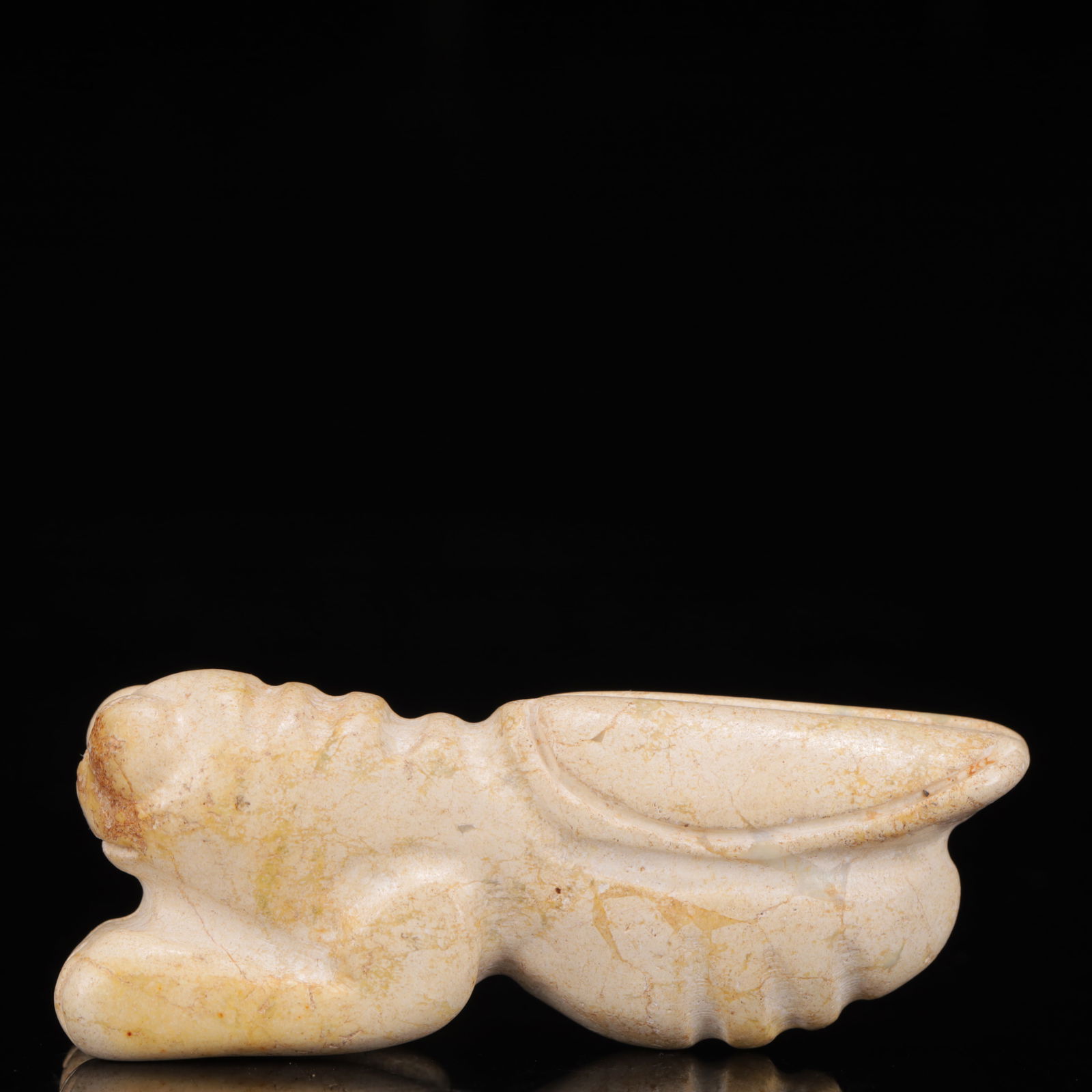 An Archaic Hongshan Culture Yellow Jade Cicada Pendant: An Archaic Hongshan Culture Yellow Jade Cicada Pendant,Ancient Time,China,Size:3inx0.8inx1.2in,Weight:69g 红山文化黄玉蝉挂件,新石Ý