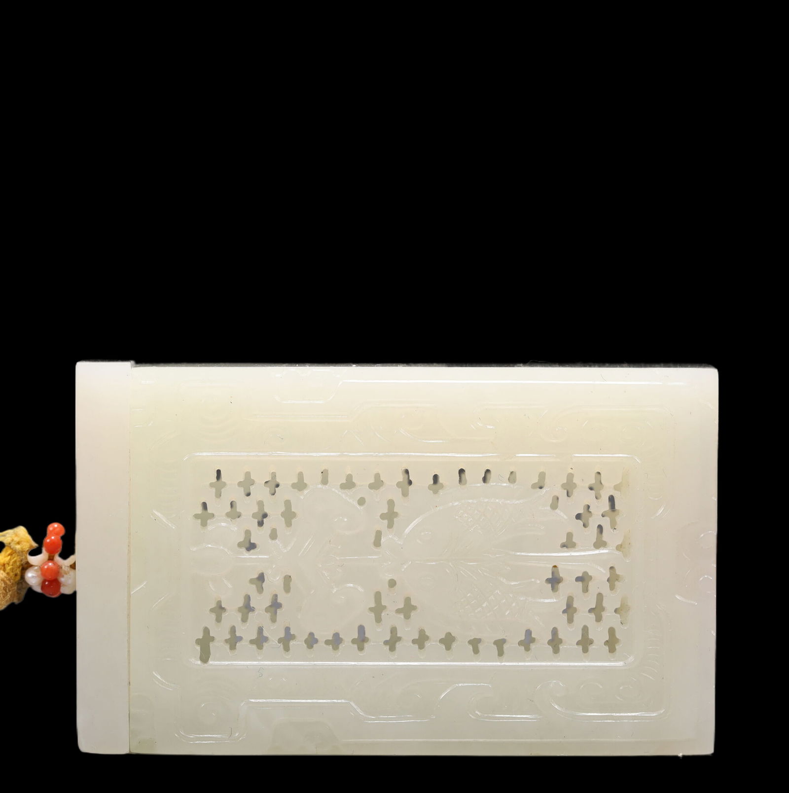 An Exquisite White Jade Fish Pattern Pendant - 3