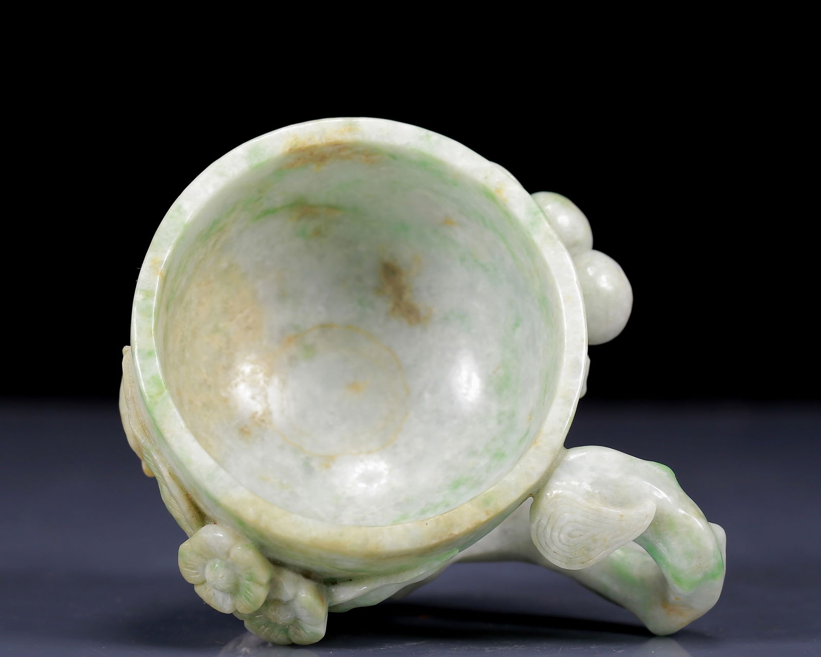 An Exquisite Jadeite Flower Pattern Cup - 6