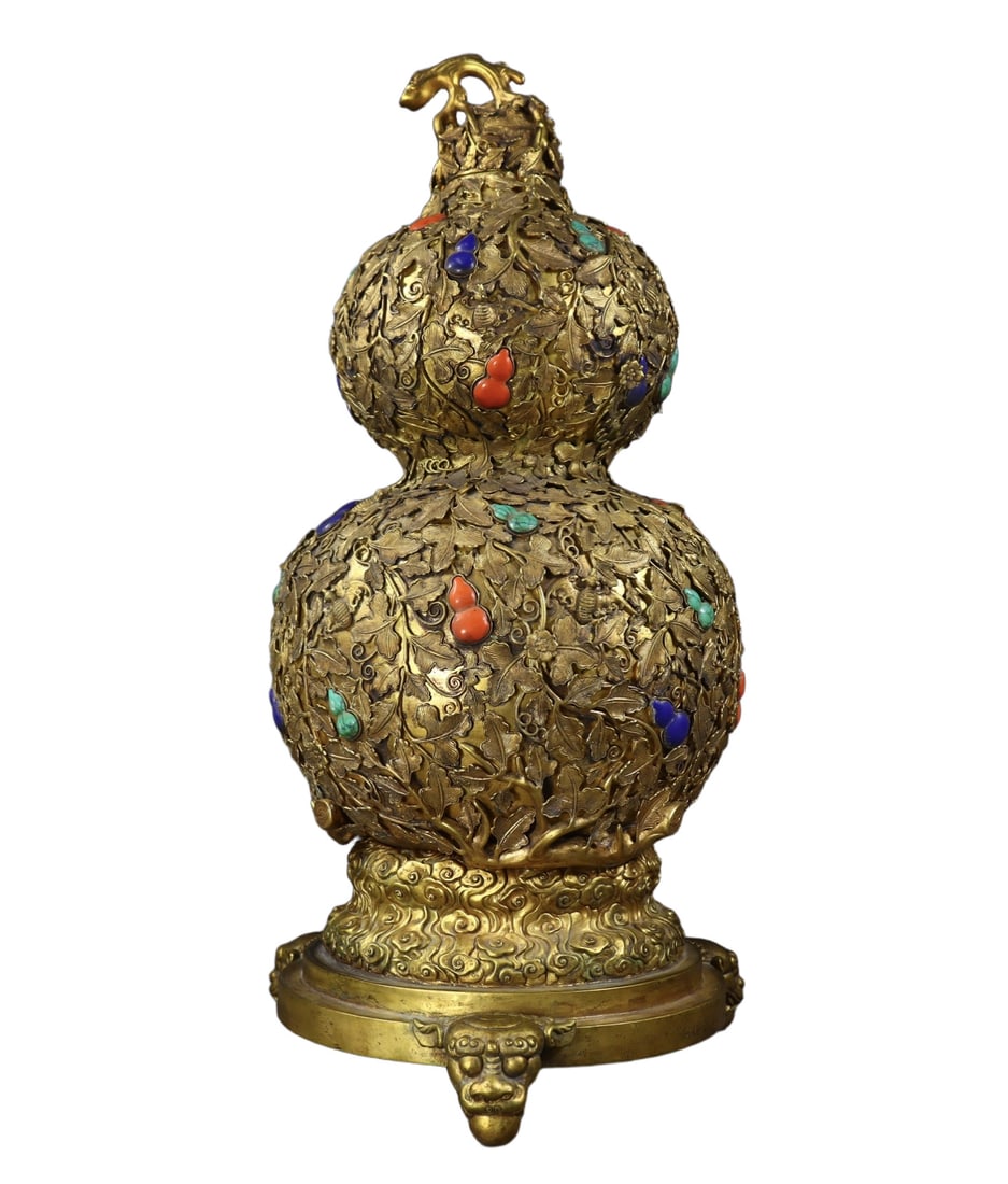 A Huge Gilt Bronze Bats and Gourd Pattern Tripod Gourd Bottle,With Base: A Huge Gilt Bronze Bats and Gourd Pattern Tripod Gourd Bottle,With Base,Qing Dynasty,China,Size:20.3inx10.2in,Weight:8360g 铜鎏金蝙蝠葫芦纹三Ū