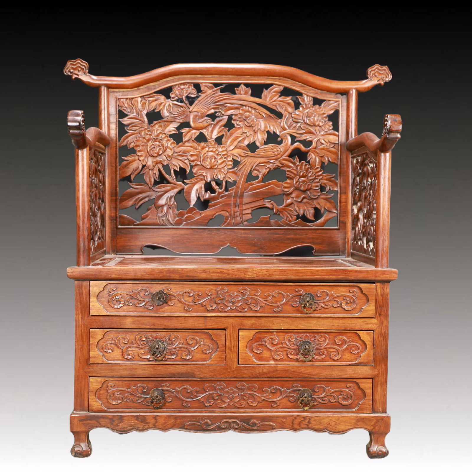 A Marvelous Huanghuali Wood 'Bird& Flower' Throne: A Marvelous Huanghuali Wood 'Bird& Flower' Throne. Carved with leafy flowers and birds with detailed,fine feather incisions. Chinese Qing Dynasty. Size:25.4inx14.2inx28.3in. Weight:15170g 清