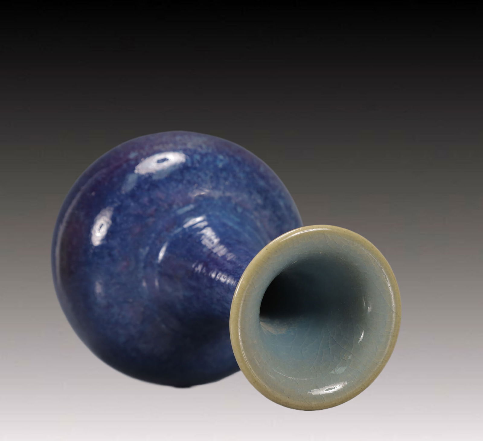 An Exquisite Jun yao Vase - 7