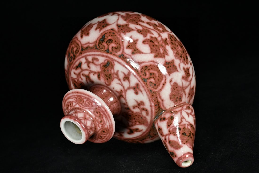An Exquisite Underglaze-Red Lotus Pattern Ewer - 5