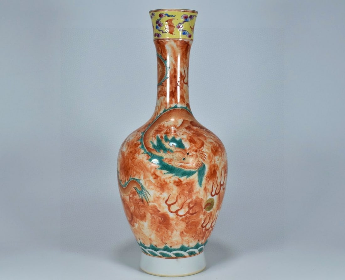 An Exquisite Iron-Red Glazed Famille-Rose Painted Gold Auspicious Cloud and Dragon Pattern Vase (1 of 8)