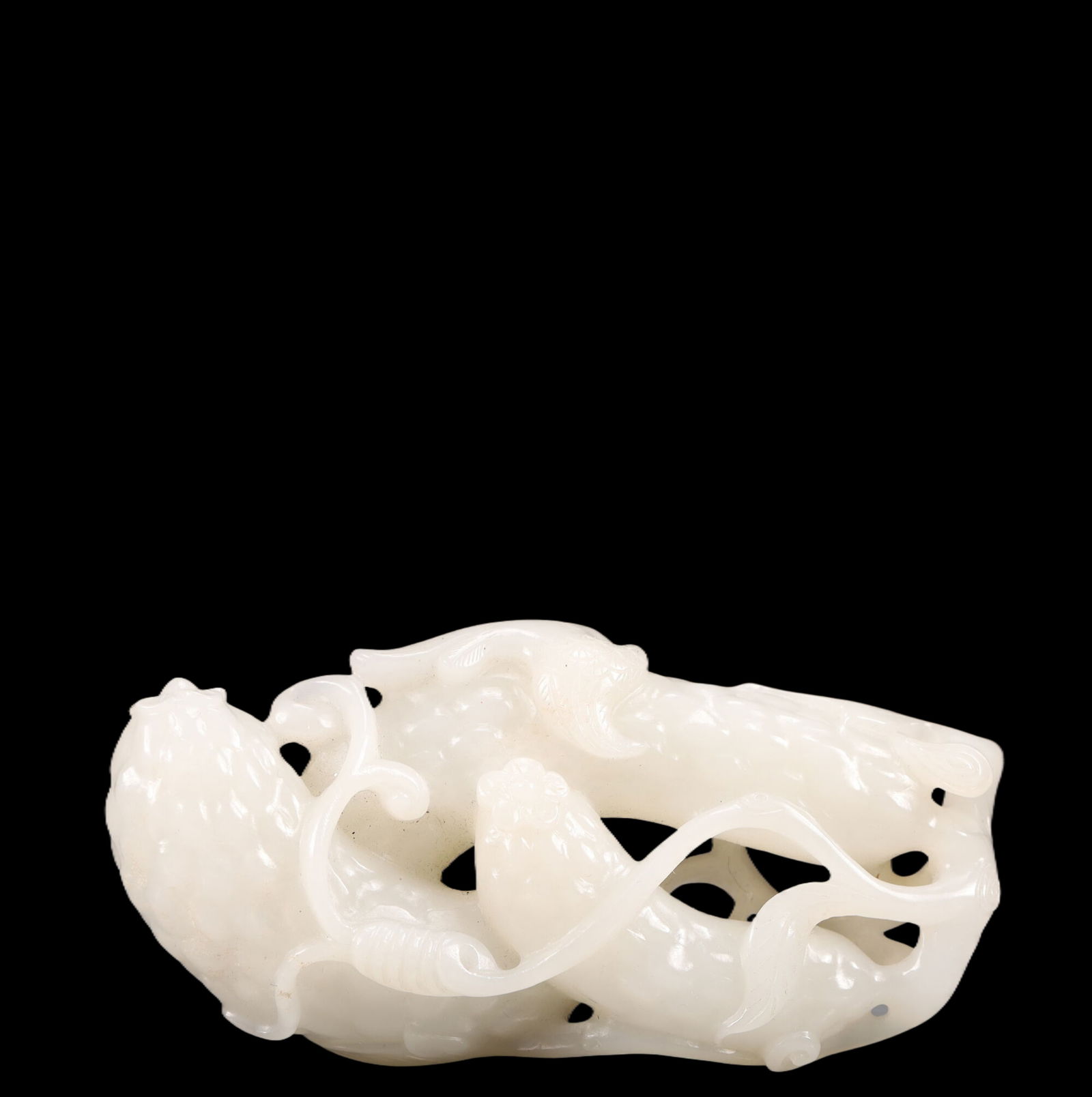 An Exquisite White Jade Balsam Pear-Shaped Ornament: An Exquisite White Jade Balsam Pear-Shaped Ornament, Qing Dynasty, China, Size:4.7inx2.4inx1in, Weight:263g 精美的白玉苦瓜形摆件,中