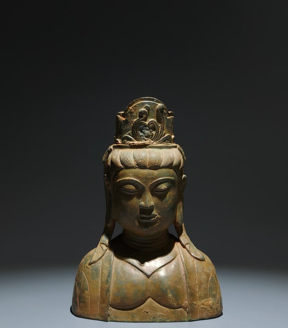 An Archaic Bronze Statue of Bodhisattva: An Archaic Bronze Statue of Bodhisattva,the Western Han Dynasty in China,Size:10.6inx7.5inx3.9in 青铜菩萨像,中国西汉时期