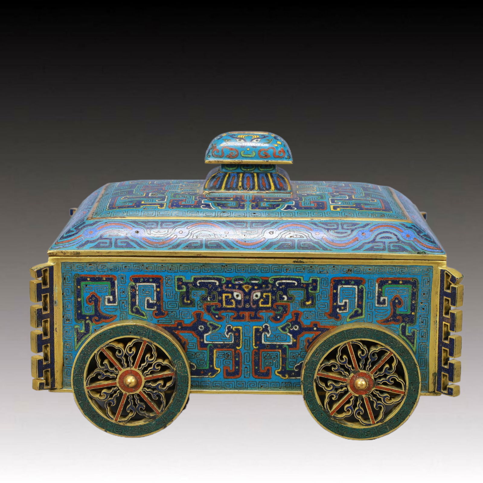 An Exquisite Cloisonne Beast-Face Pattern Car-Shaped Cover Box: An Exquisite Cloisonne Beast-Face Pattern Car-Shaped Cover Box,Qing Dynasty,China,Qianlong Six-character Mark,Size:11inx7.9inx7.1in,Weight:5200g 景泰蓝兽面纹车