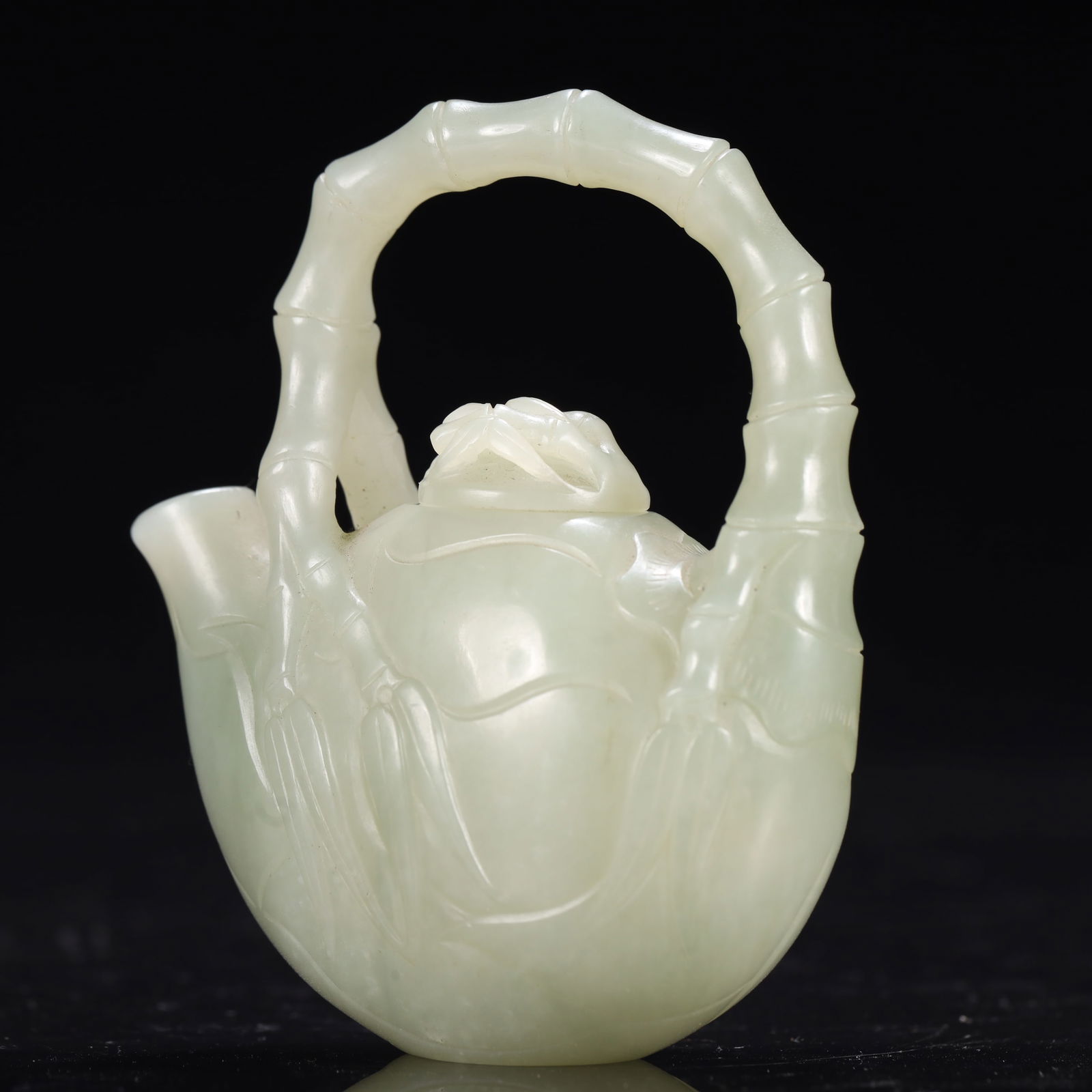 An Exquisite White Jade Bamboo Pattern Ewer - 2