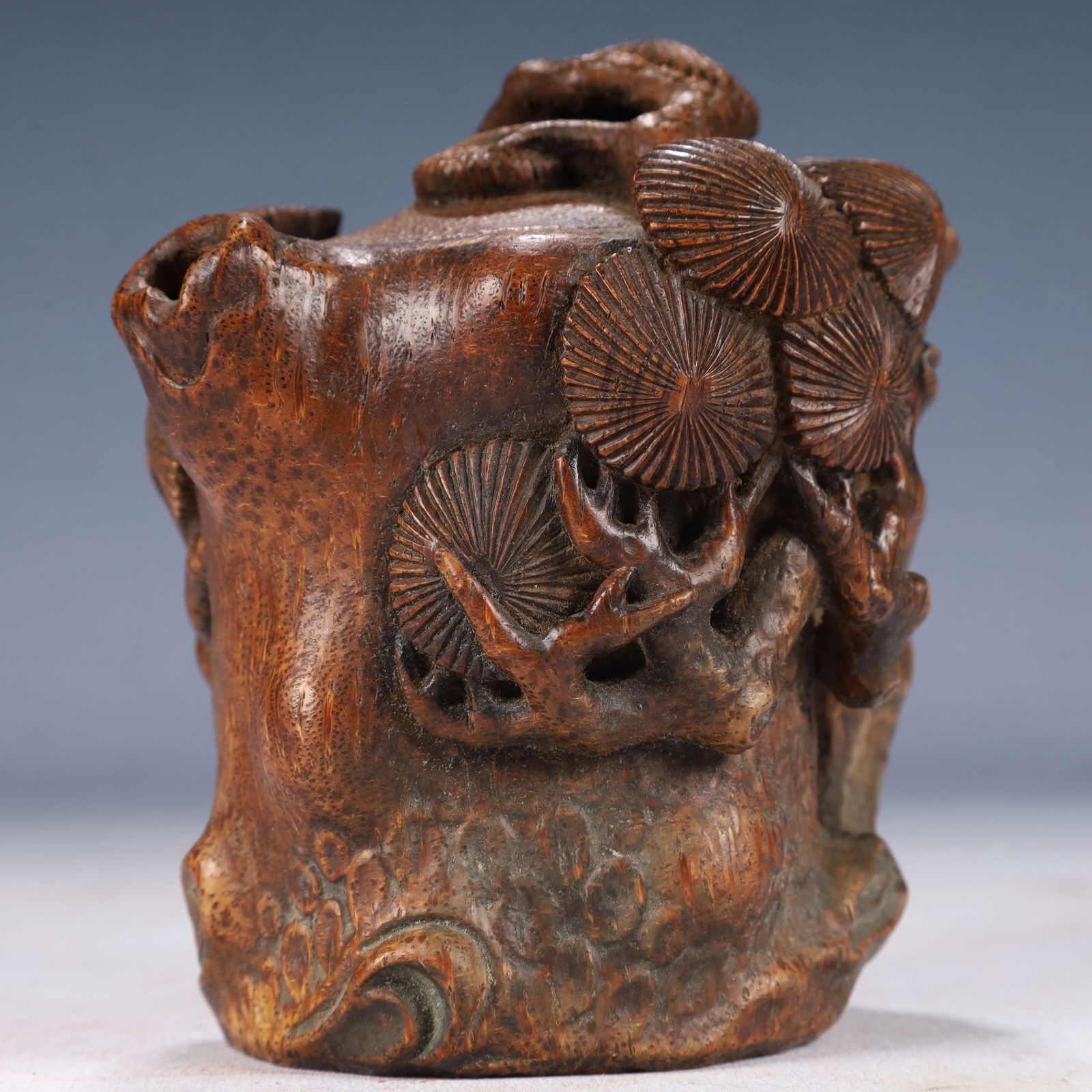 An Exquisite Bamboo Pine Pattern Teapot - 4