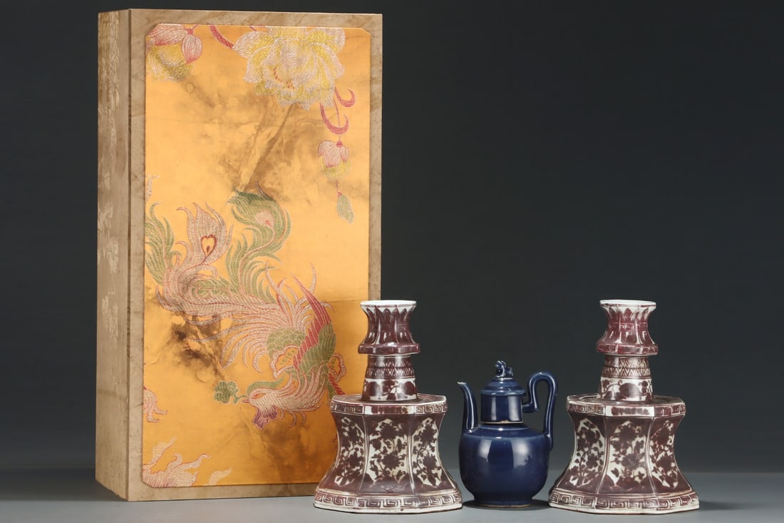 A Set of Exquisite Blue Glazed Underglaze-Red Flower Pattern Ornaments: A Set of Exquisite Blue Glazed Underglaze-Red Flower Pattern Ornaments,Ming Dynasty, China,Xuande Six-character Mark,Size:(Candlestick)11.4inx8.3in,(Ewer)8.1inx5.7in 一套蓝釉&#