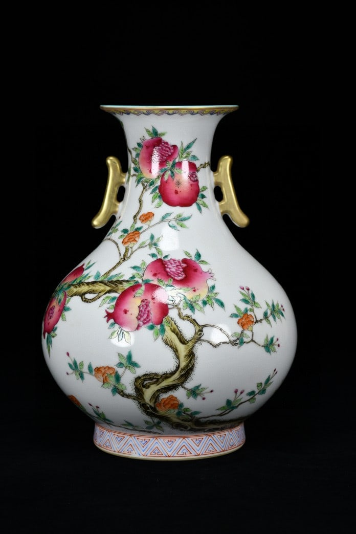 An Exquisite Famille-Rose Painted Gold Pomegranate Pattern Double-Ears Vase (1 of 8)