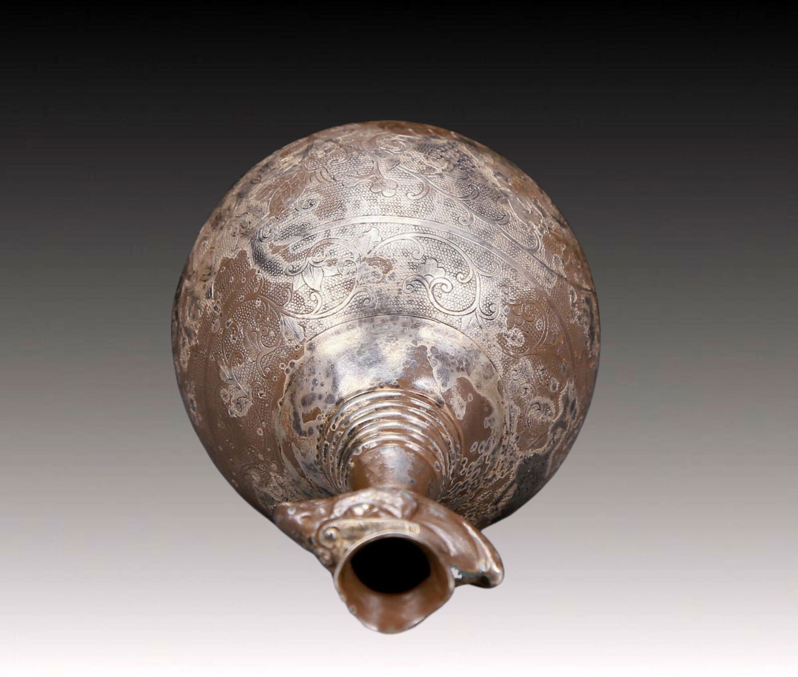 An Exquisite Silver Flower Pattern Vase - 5