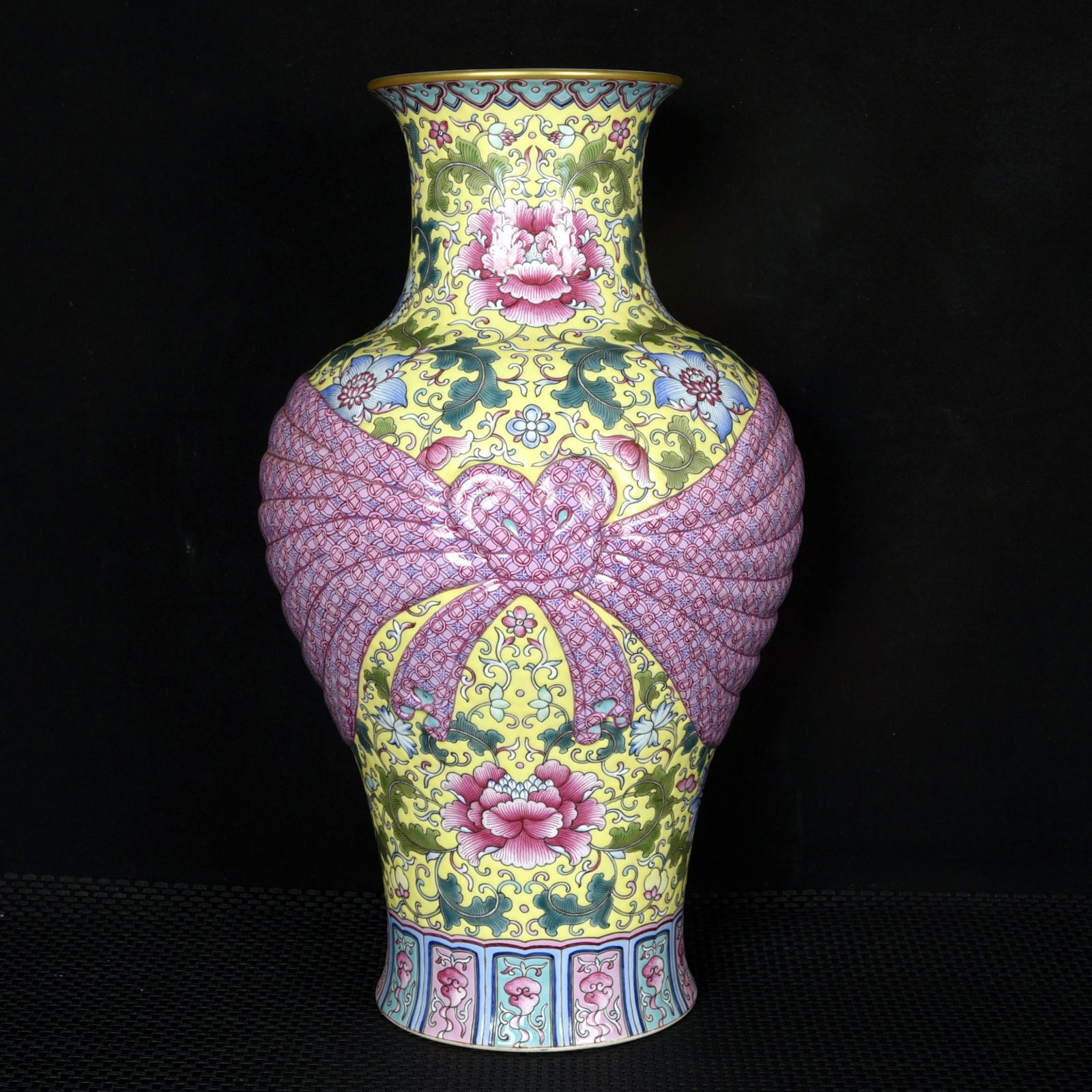 A Rare Yellow Ground Enamel Painted Gold Lotus Pattern Vase: A Rare Yellow Ground Enamel Painted Gold Lotus Pattern Vase,Qing Dynasty, China,Qianlong Four-character Mark,Size:14inx8.3in 