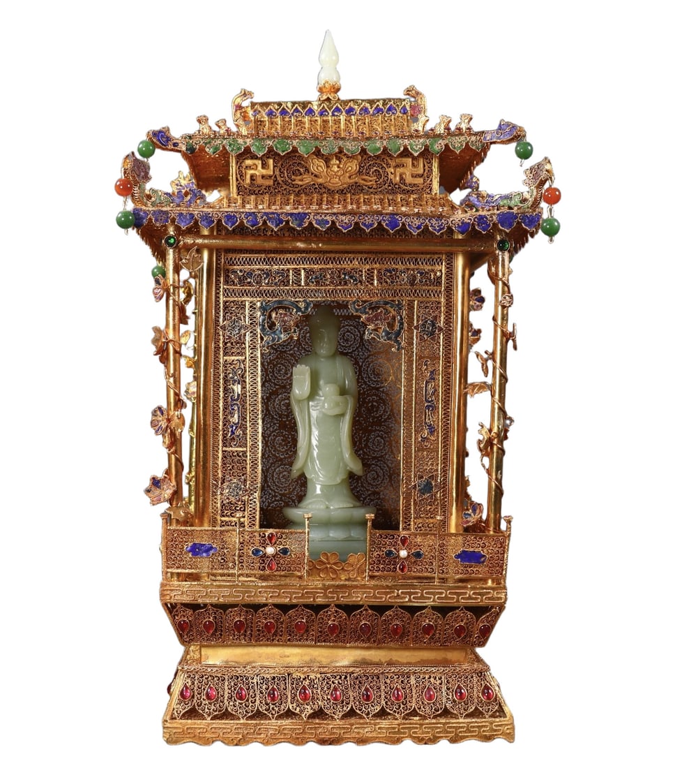 A Huge Filigree and Gilding Inlaid White Jade Buddha Statue,Inlaid Gems: A Huge Filigree and Gilding Inlaid White Jade Buddha Statue,Inlaid Gems,Qing Dynasty,China,Qianlong Four-character Mark,Size:17.3inx9.6inx7.9in,Weight:4510g 花丝鎏金镶