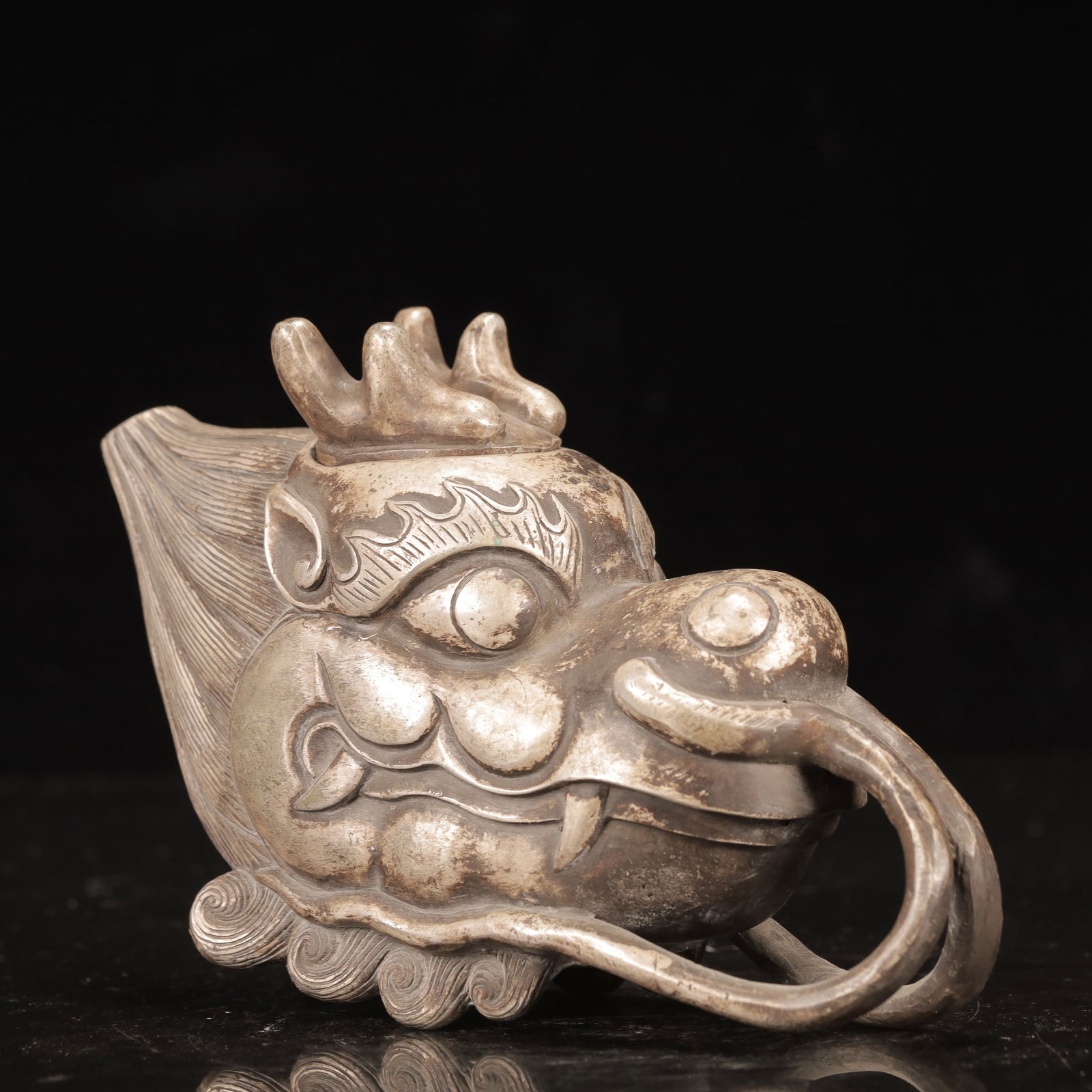 An Exquisite Silver Dragon Pattern Ewer - 2