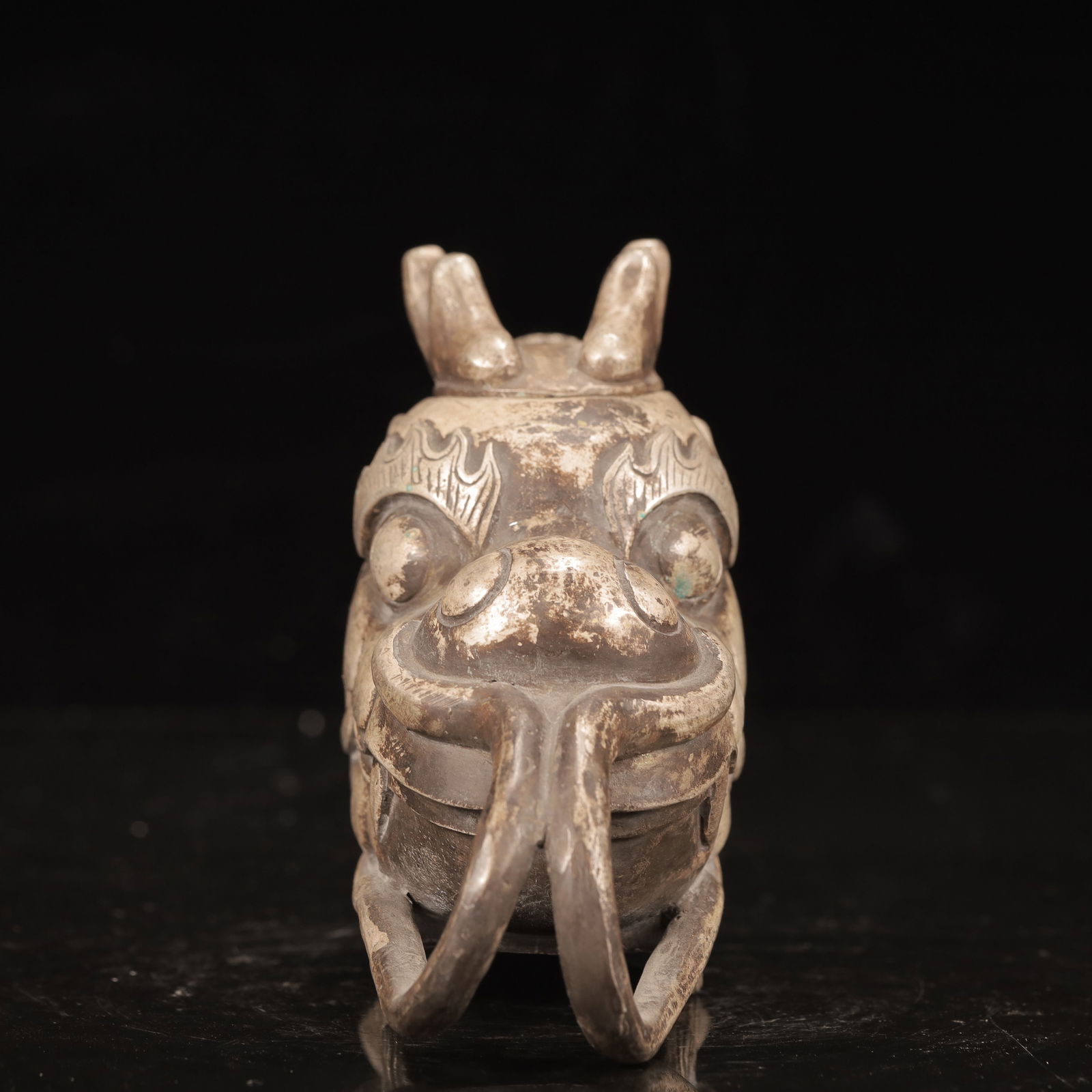 An Exquisite Silver Dragon Pattern Ewer - 3