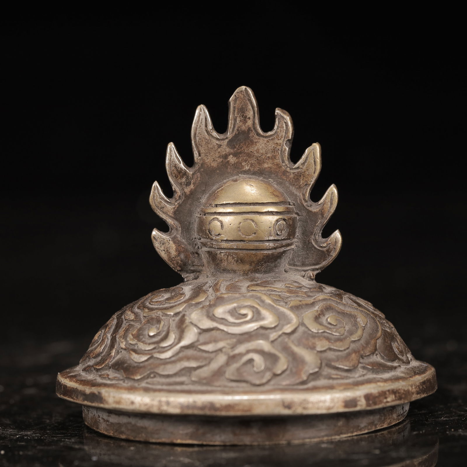 An Exquisite Silver Dragon Pattern Ewer - 9