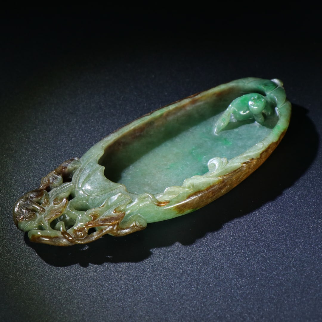 An Exquisite Jadeite Squirrel Pattern Brush Washer - 3