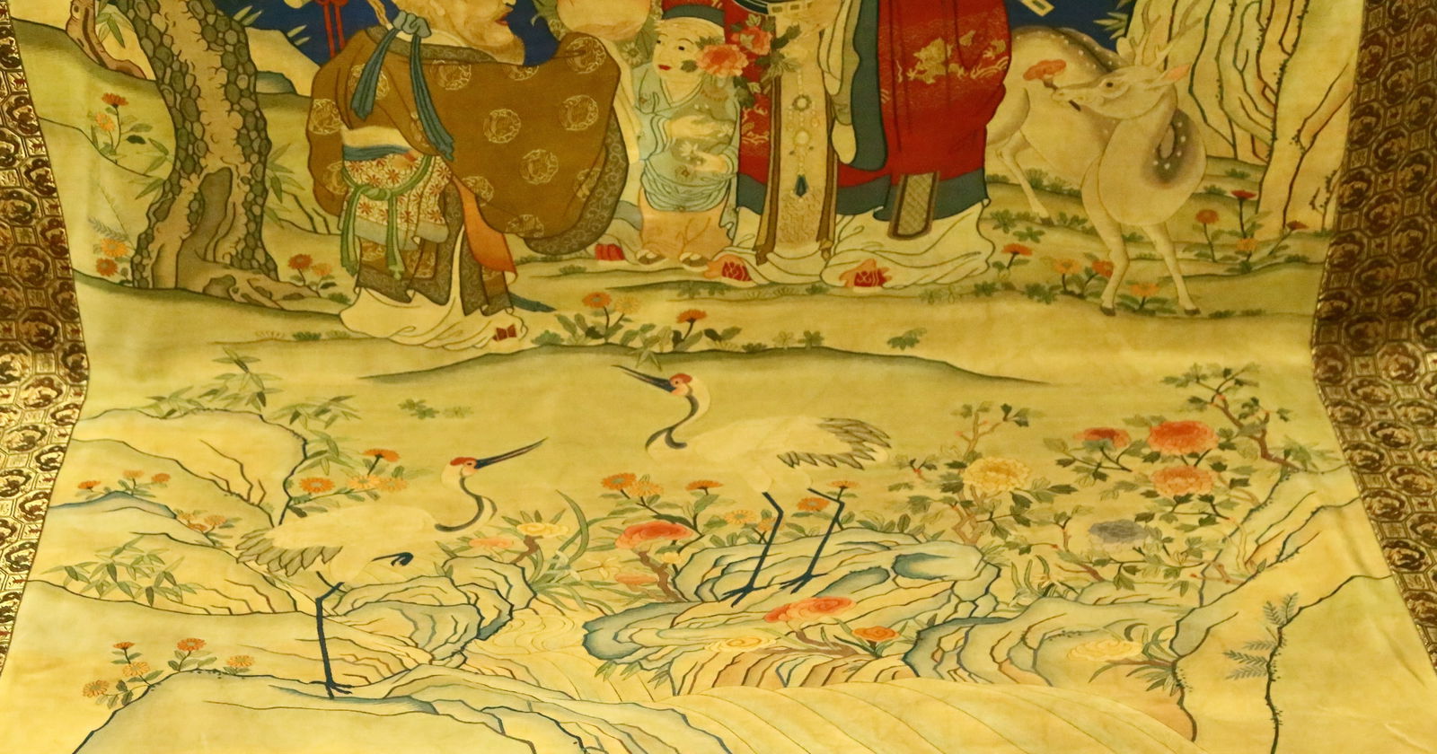 An Exquisite Landscape and Figure Pattern Kesi - 9