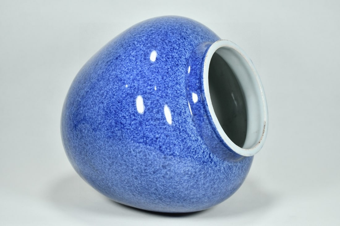 An Exquisite Blue Glazed Jar - 5