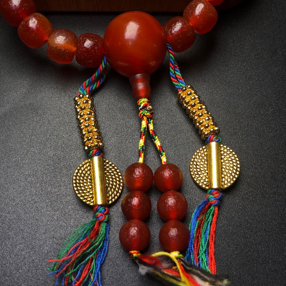 An Exquisite Agate Bracelets - 8