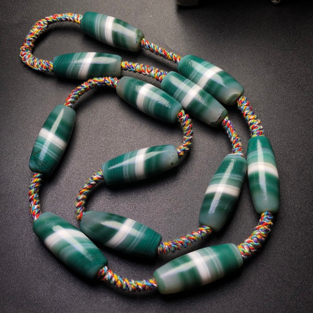 An Exquisite Agate Necklace - 2