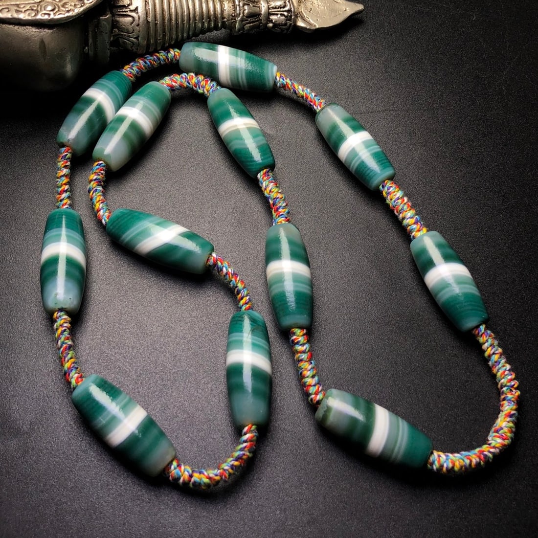 An Exquisite Agate Necklace - 3