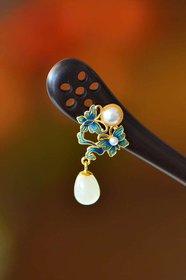 An Exquisite Sterling Silver-Gold Plated Inlaid White Jade Enamel Ebony Hairpin,Inlaid Pearl: An Exquisite Sterling Silver-Gold Plated Inlaid White Jade Enamel Ebony Hairpin,Inlaid Pearl 纯银镀金镶白玉珐琅黑檀木发