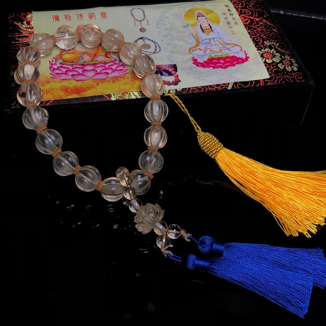 An Exquisite Crystal Bracelets - 5