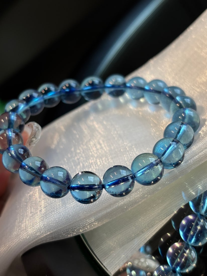 An Exquisite Aquamarine Bracelets - 4