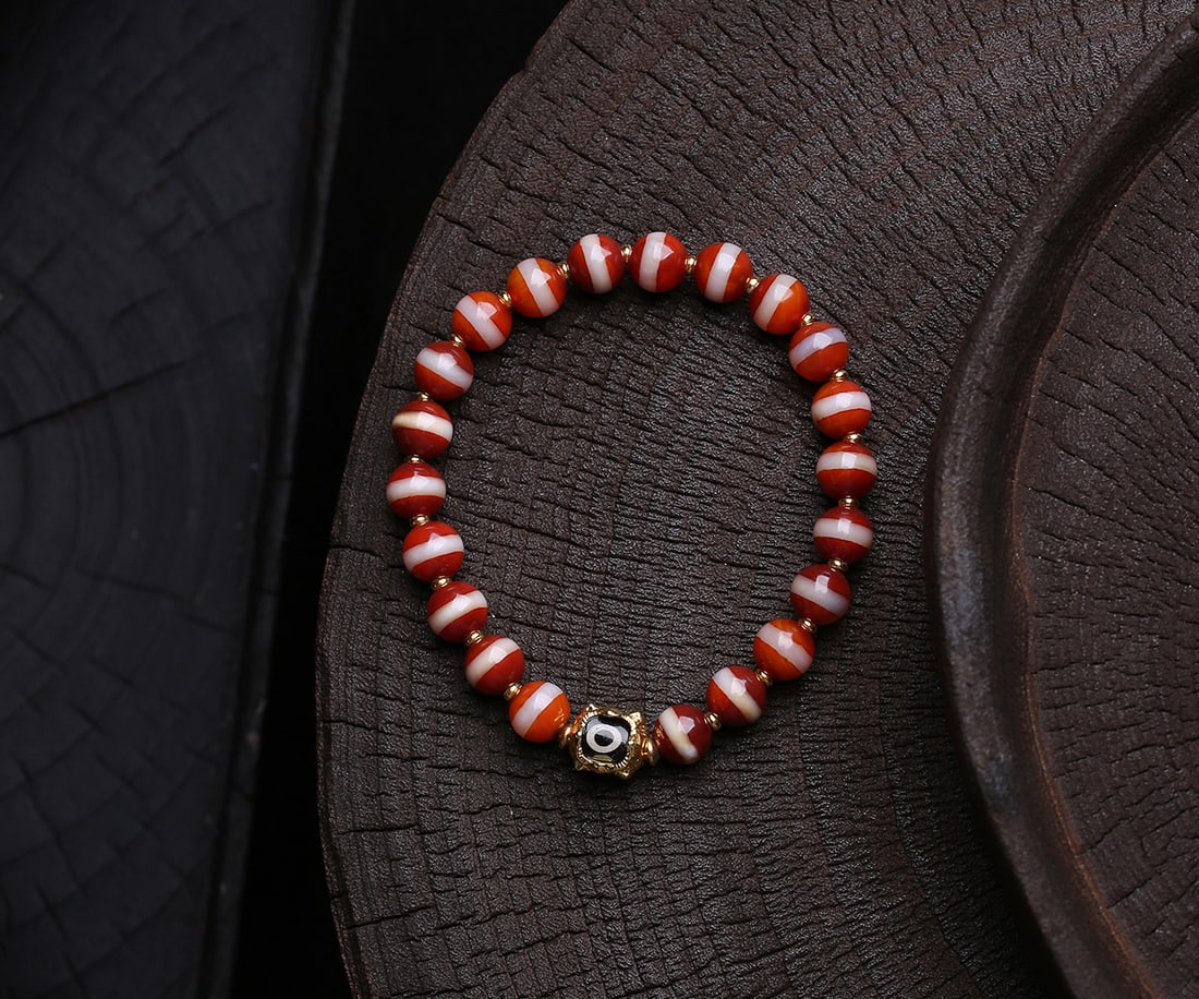An Exquisite Agate Bracelets - 3