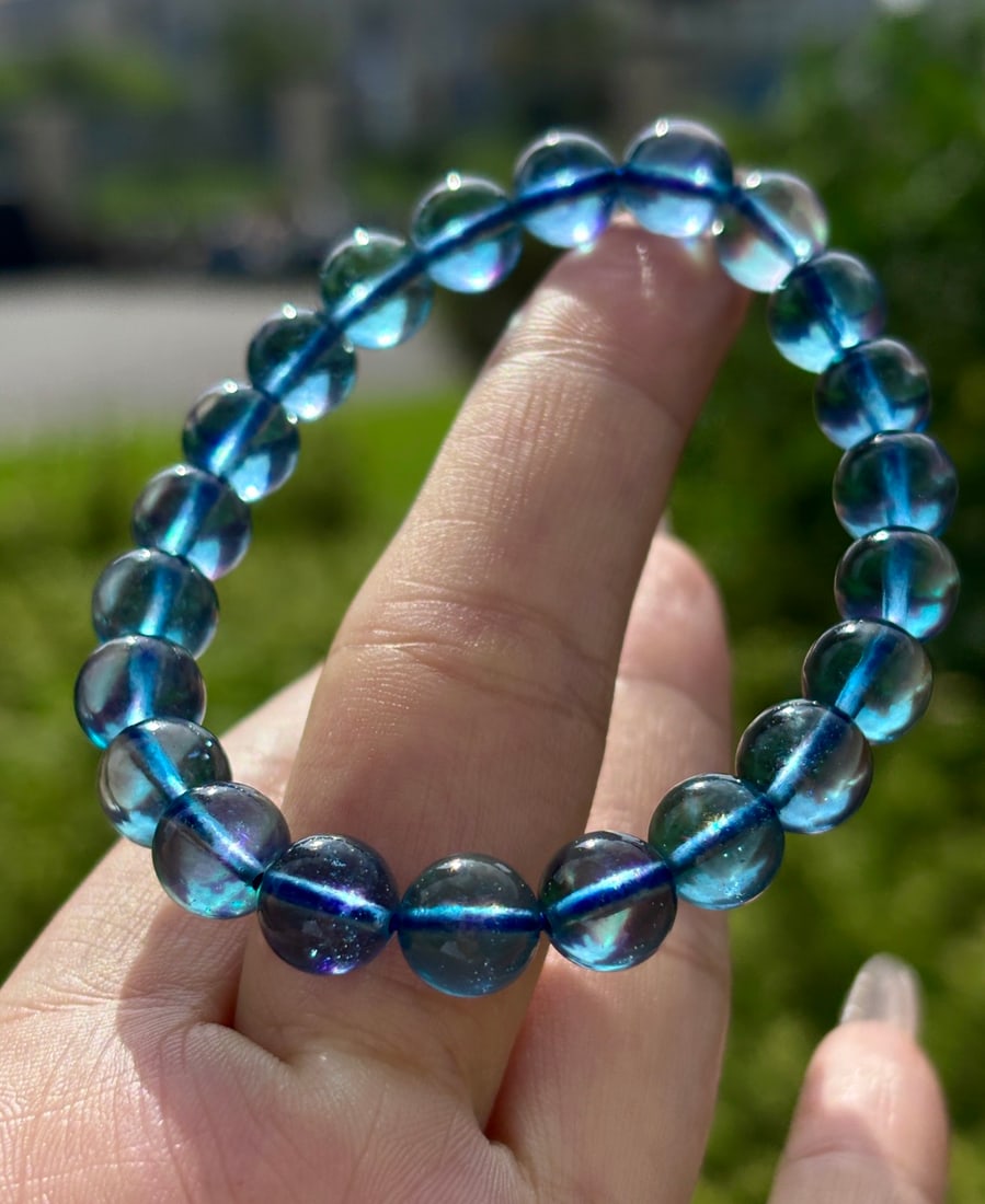An Exquisite Aquamarine Bracelets: An Exquisite Aquamarine Bracelets,Size:8.8mm,Weight:19.7g 海蓝宝手串
