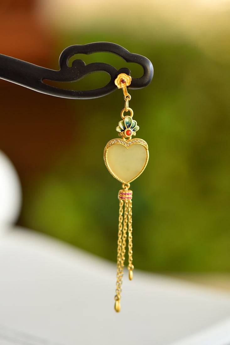 An Exquisite Sterling Silver-Gold Plated Inlaid White Jade Ebony Hairpin: An Exquisite Sterling Silver-Gold Plated Inlaid White Jade Ebony Hairpin, 纯银镀金镶白玉黑檀木发簪