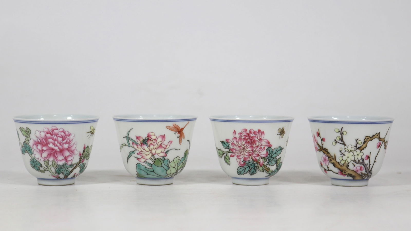 A Set of Fine Famille-Rose Flower and Butterfly Pattern Cups,with poem (1 of 7)