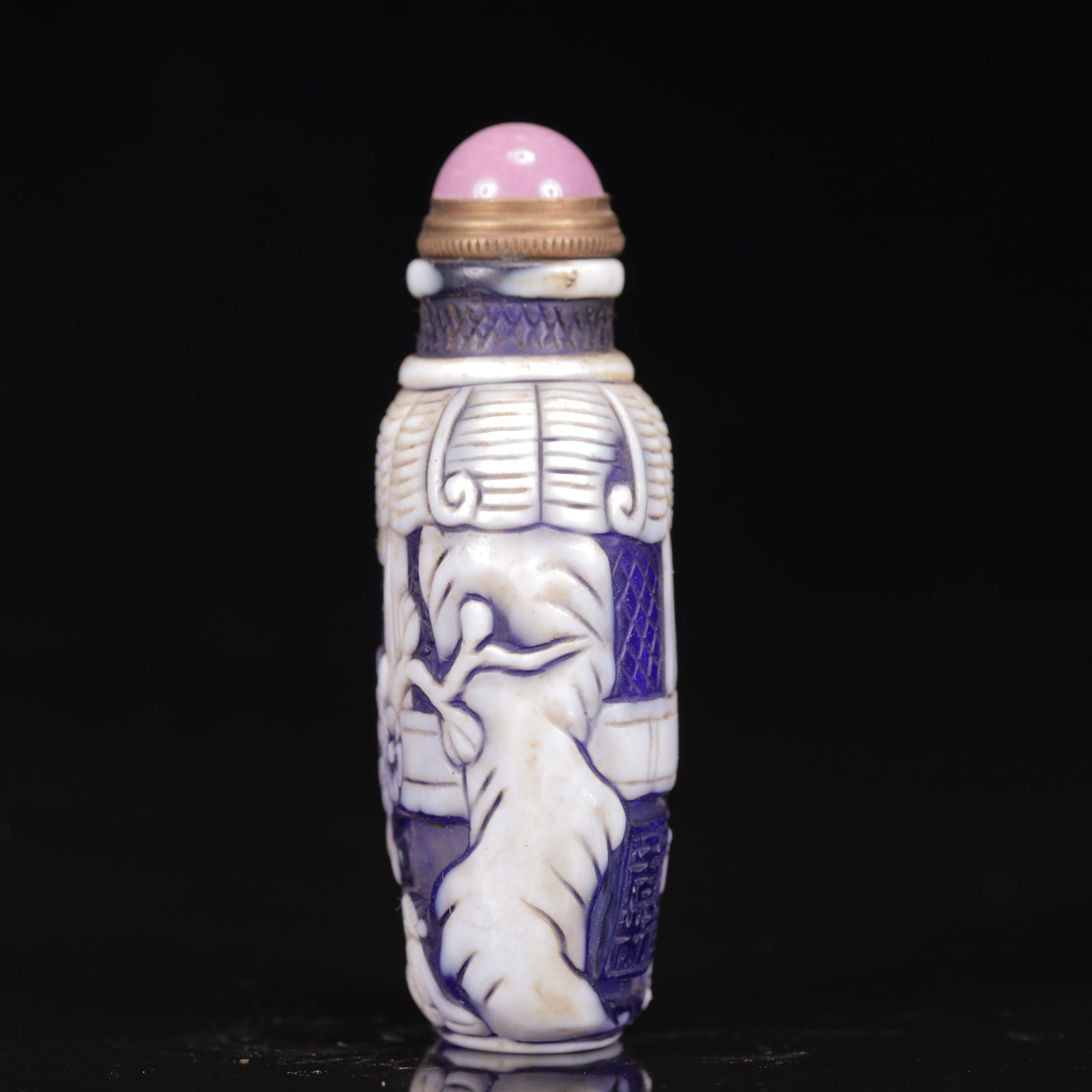 An Exquisite Glass Figure Pattern Snuff Bottle - 3