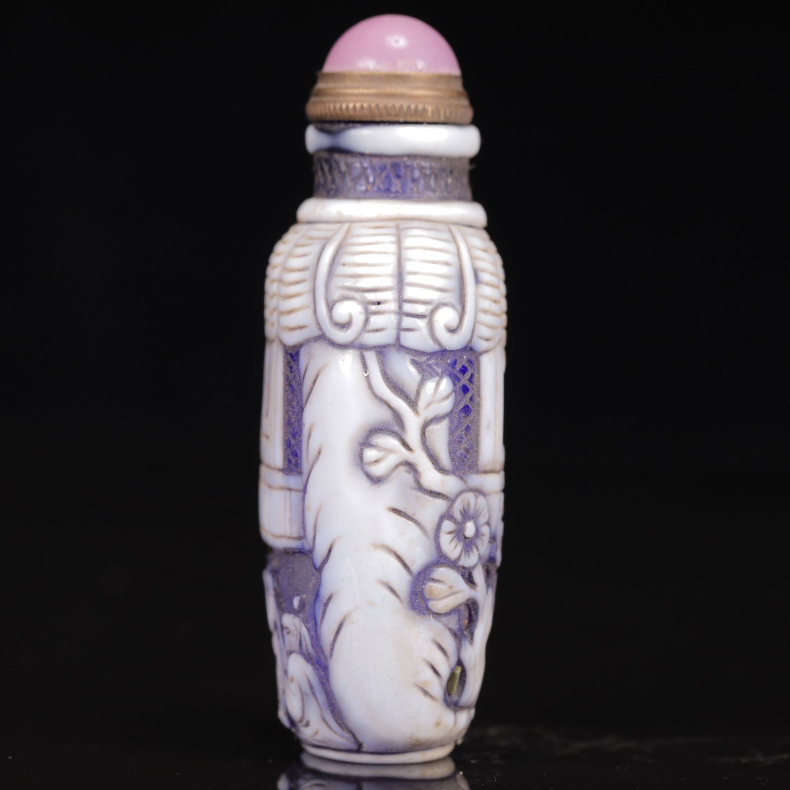 An Exquisite Glass Figure Pattern Snuff Bottle - 6