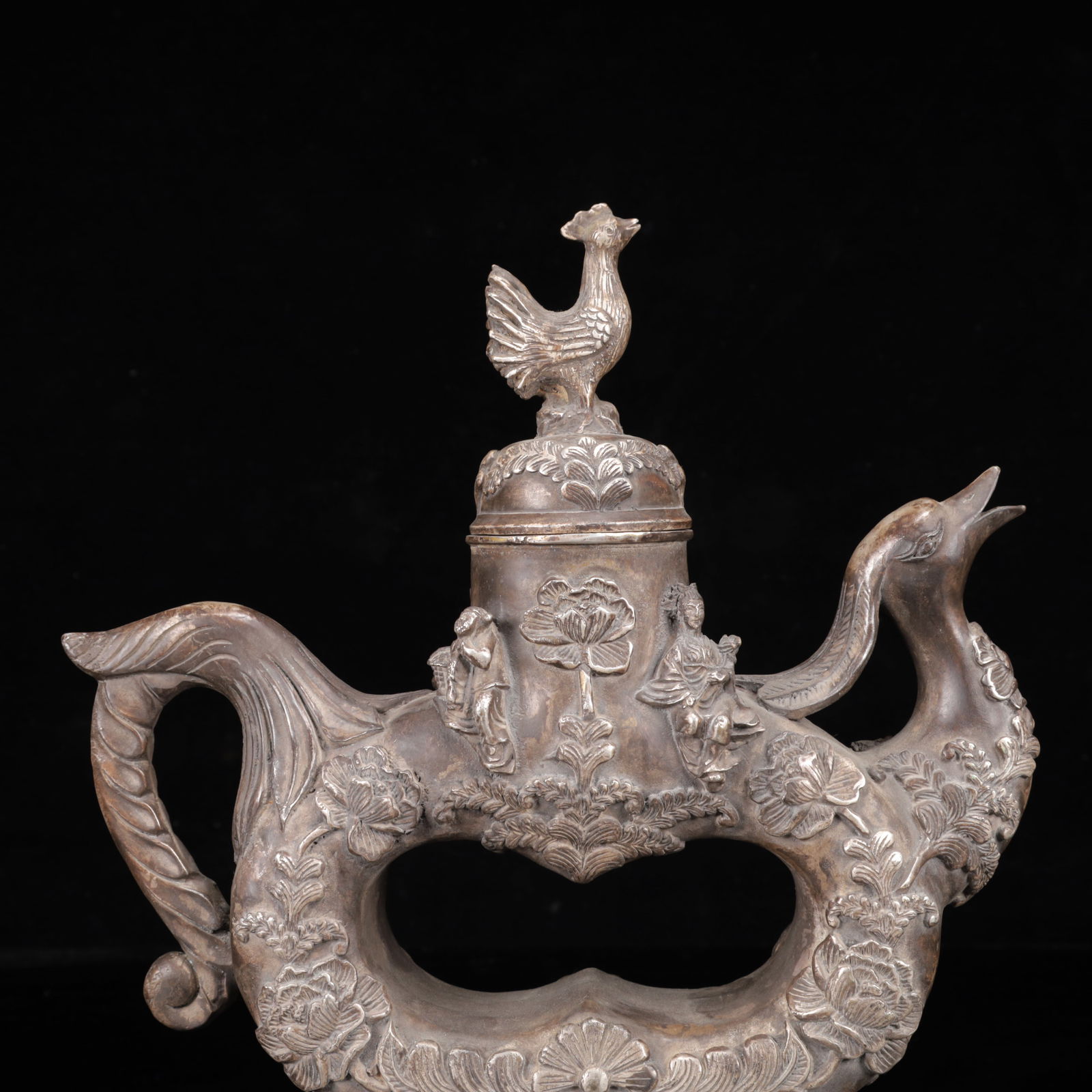 An Exquisite Silver Flower Pattern Phoenix Ornament - 9