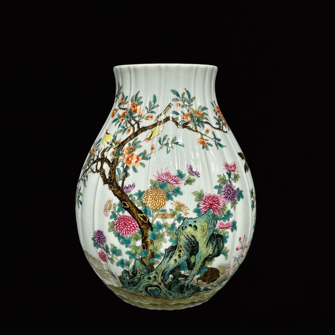 An Exquisite Famille-Rose Flower and Bird Pattern Vase,with poem: An Exquisite Famille-Rose Flower and Bird Pattern Vase,with poem,Qing Dynasty,China,Yongzheng Six-character Mark,Size:11inx8.9in 粉彩花鸟纹瓶,带诗ਧ