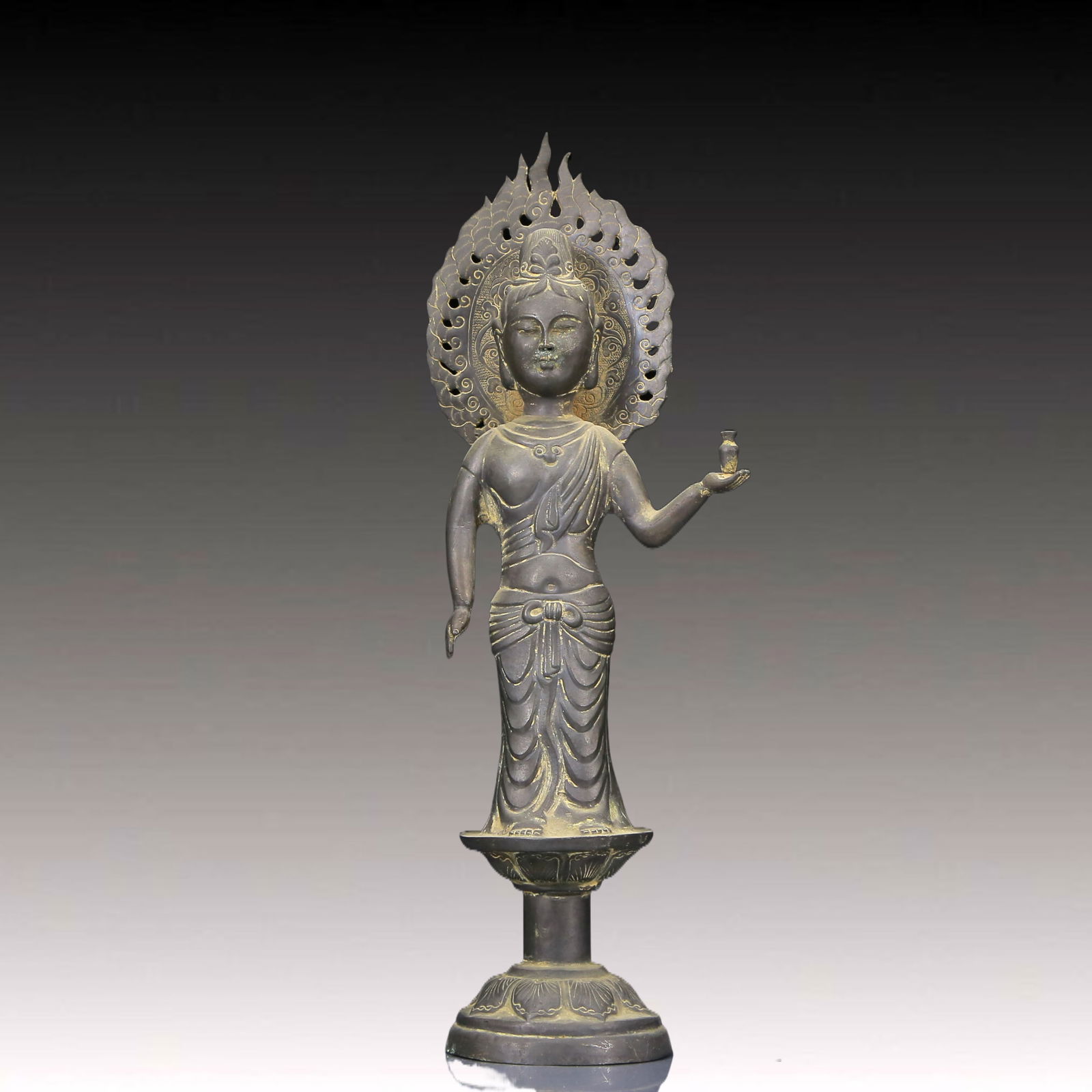 A Solemn Bronze Statue of Avalokitesvara (1 of 9)