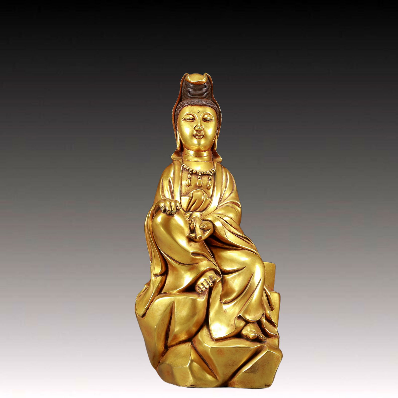 A Solemn Gilt Bronze Statue of Avalokitesvara (1 of 10)