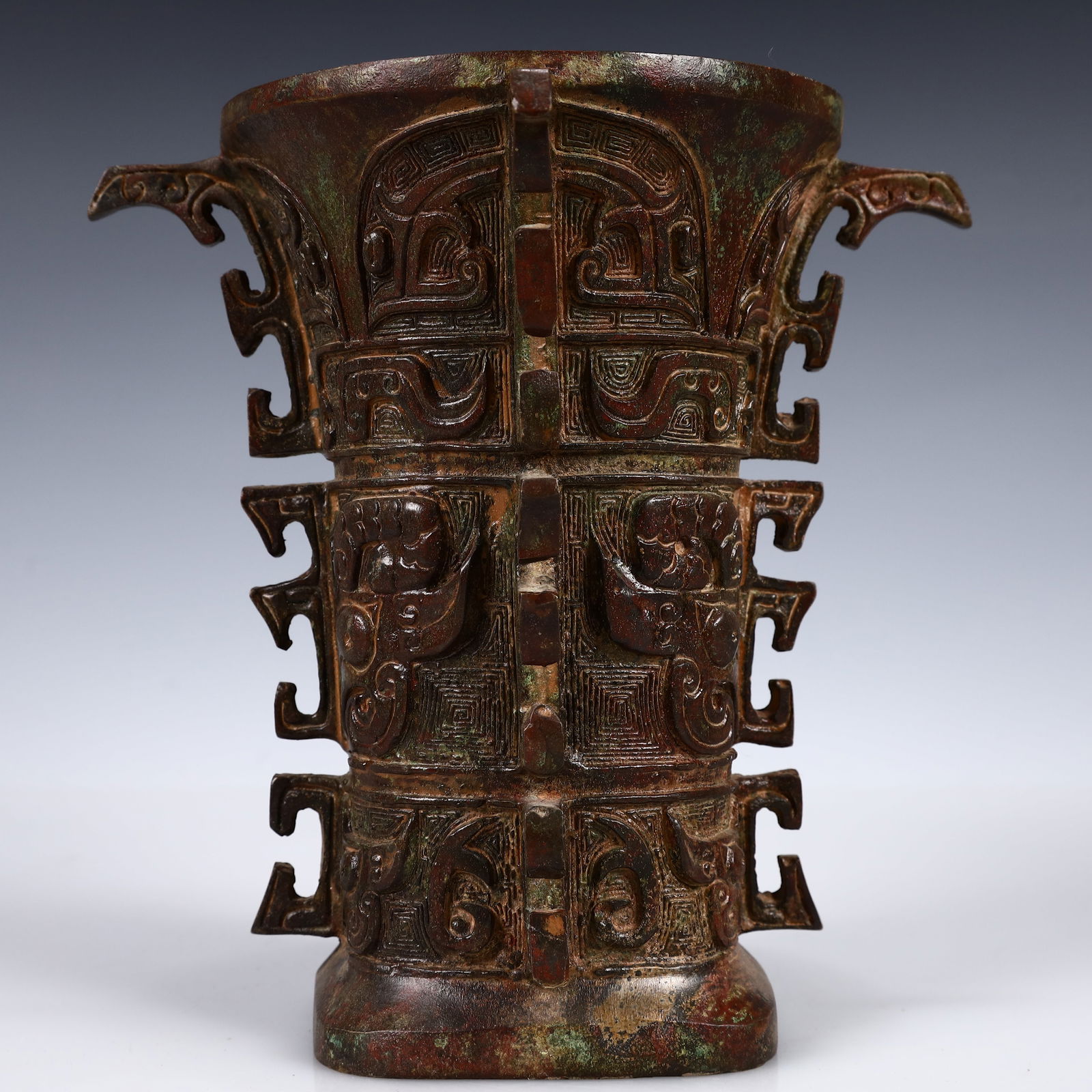 A Rare Bronze Beast-Face Pattern Zun - 6