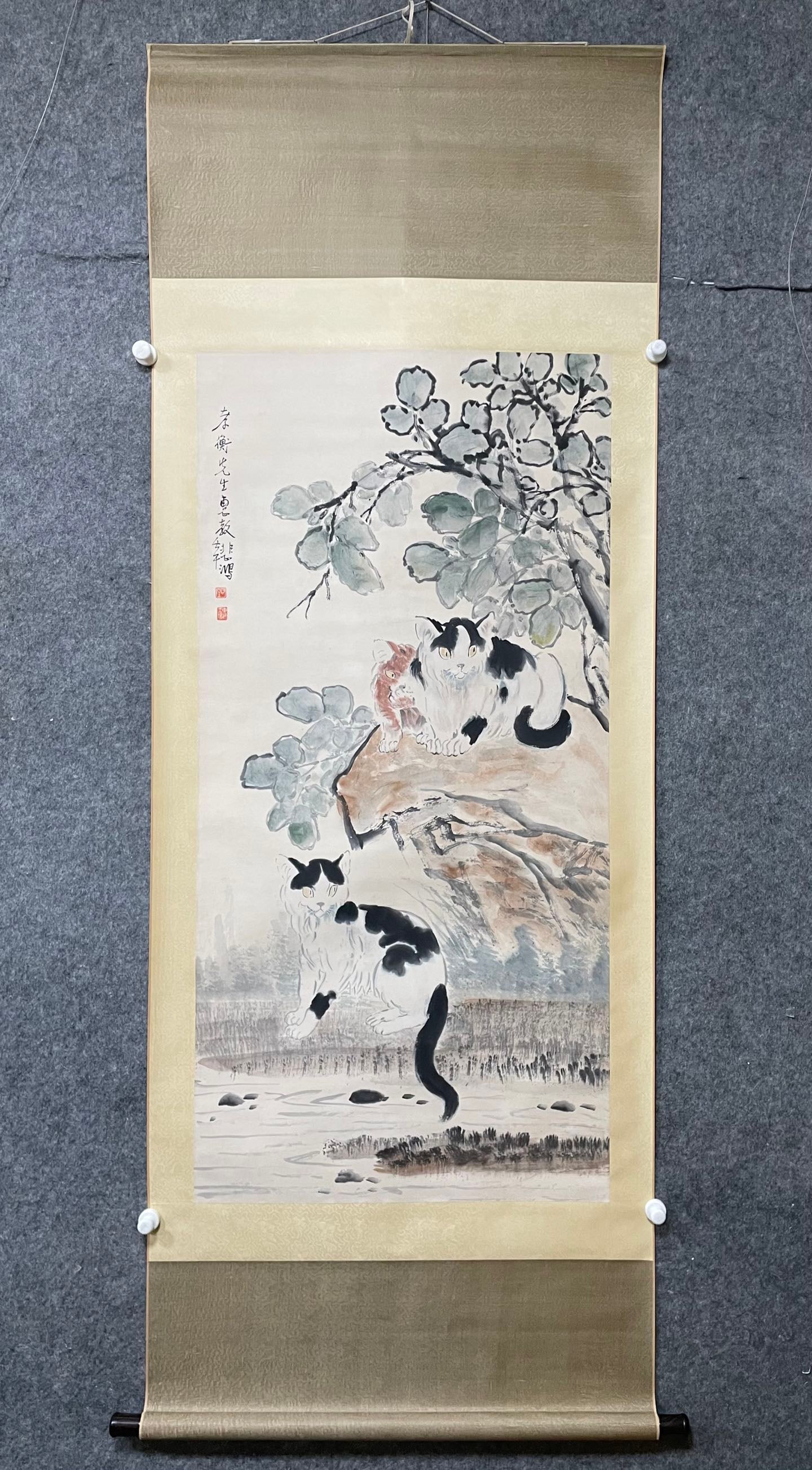 A Chinese Vertical Scroll Ink Painting of Cat on Paper (1 of 7)