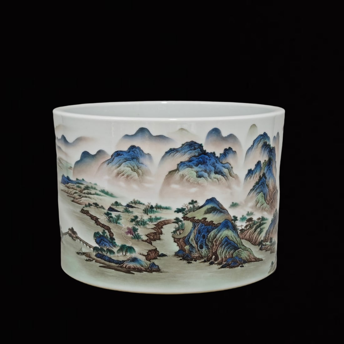An Exquisite Enamel Landscape Pattern Brush Pot - 2