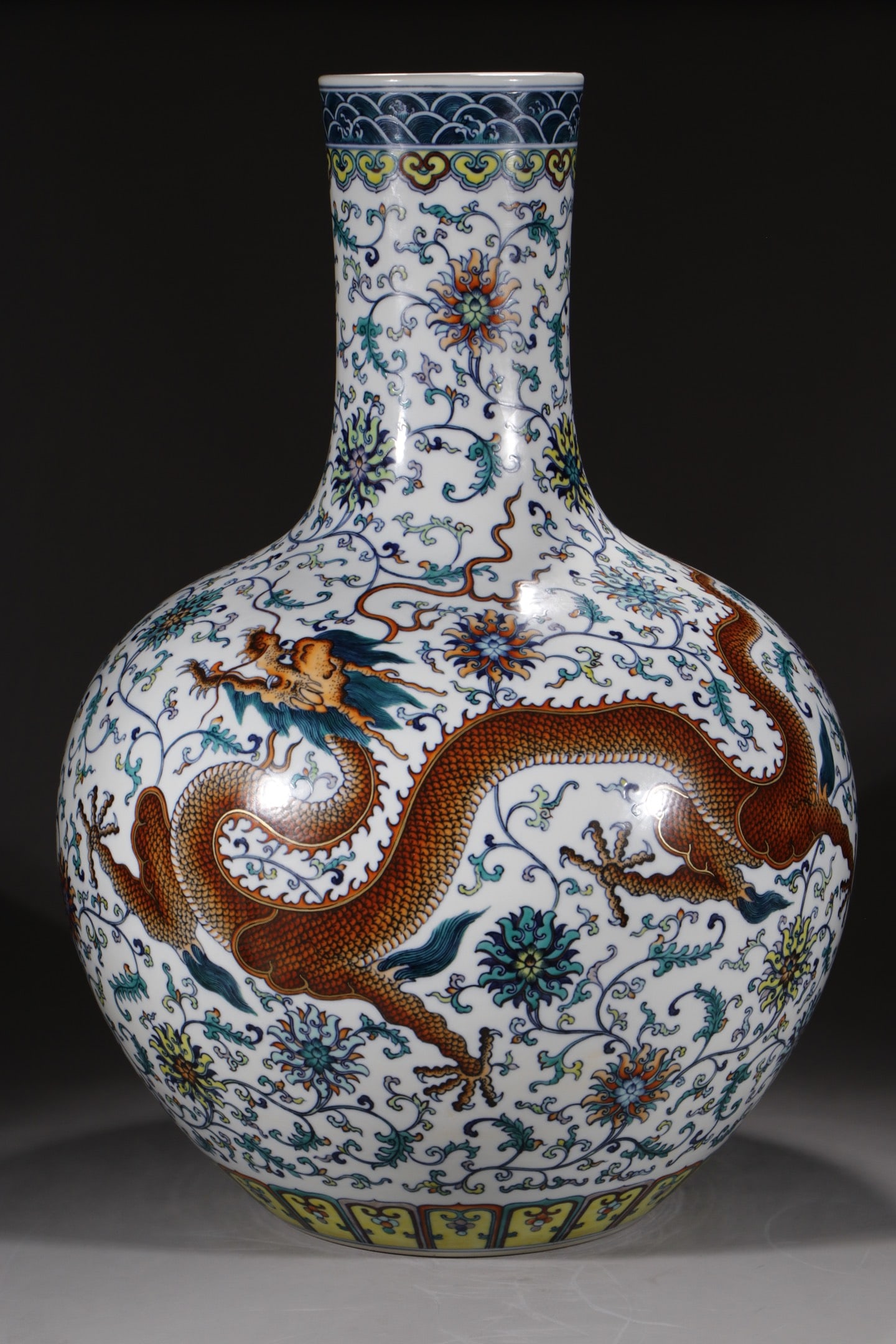 An Exquisite Doucai Lotus and Dragon Pattern Vase (1 of 9)