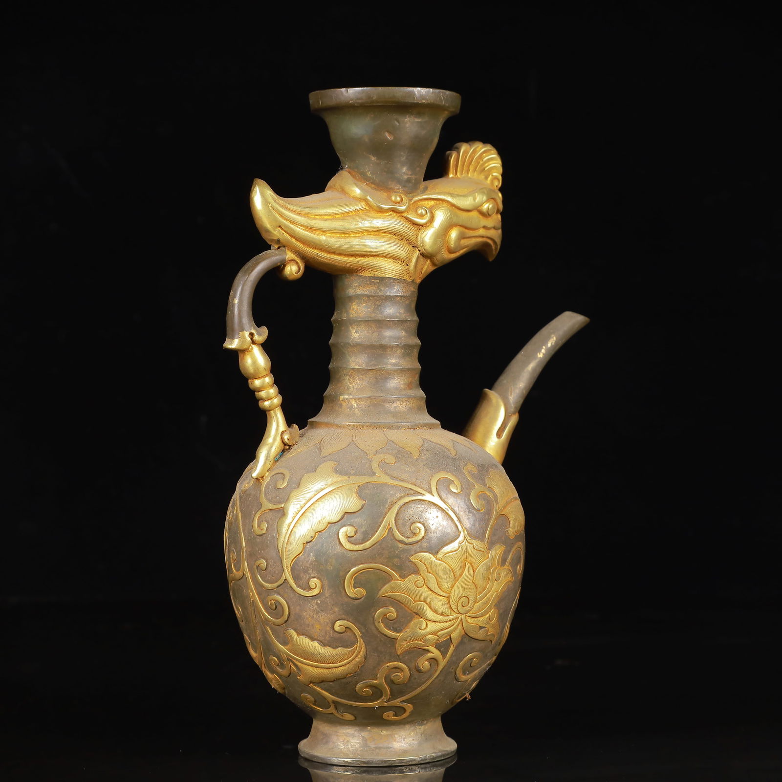 An Exquisite Gilt Silver Flower Pattern Ewer - 12
