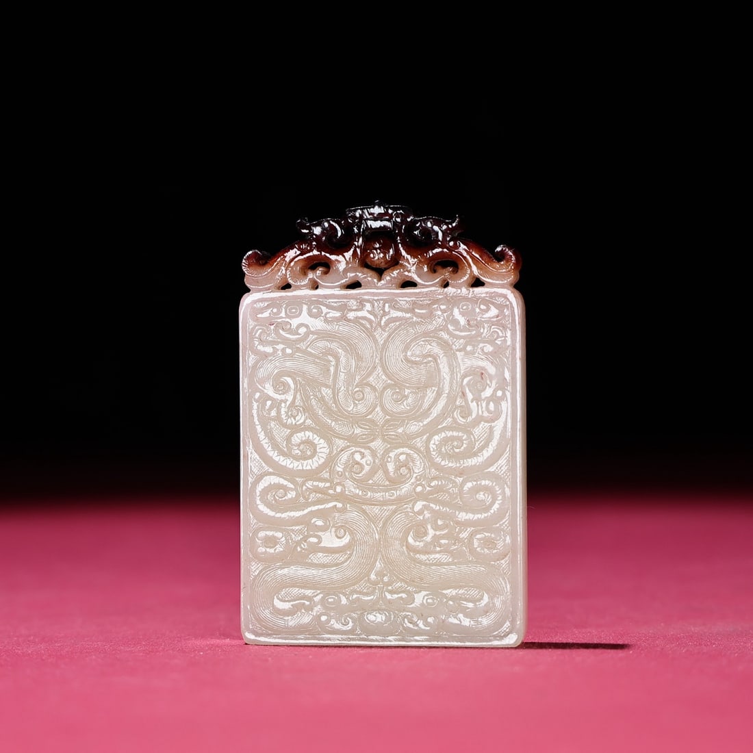 An Exquisite White Jade Dragon Pattern Pendant - 4