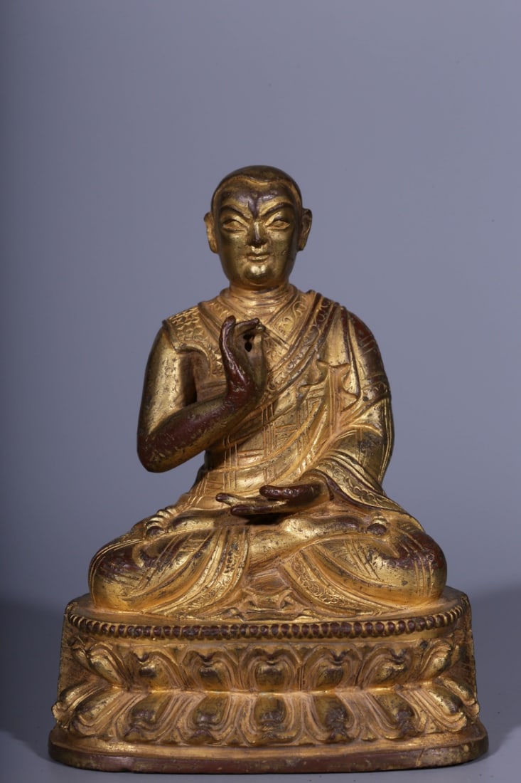 A Rare Gilt Bronze Statue of Guru (1 of 8)