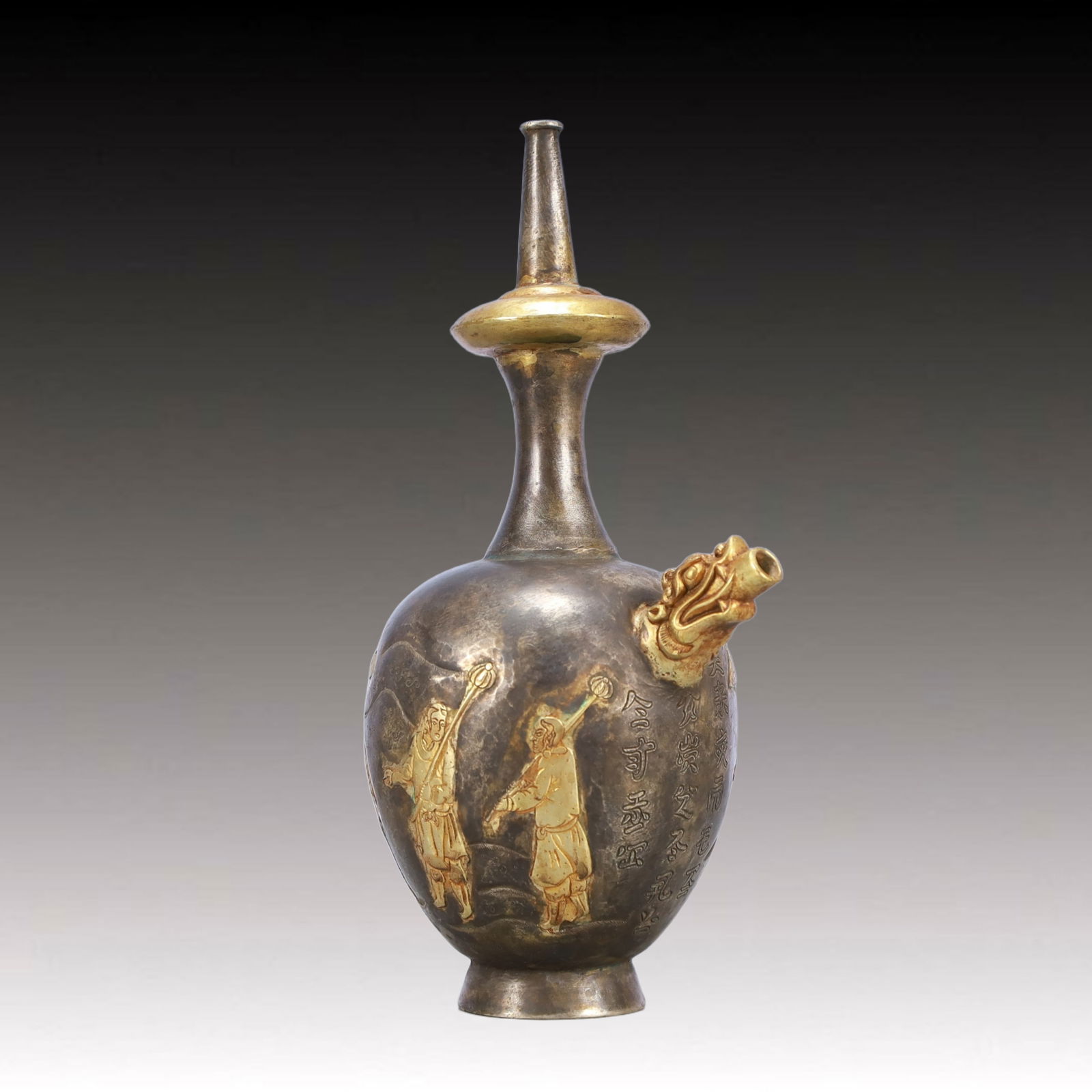 A Rare Gilt Silver Figure Pattern Vase - 2